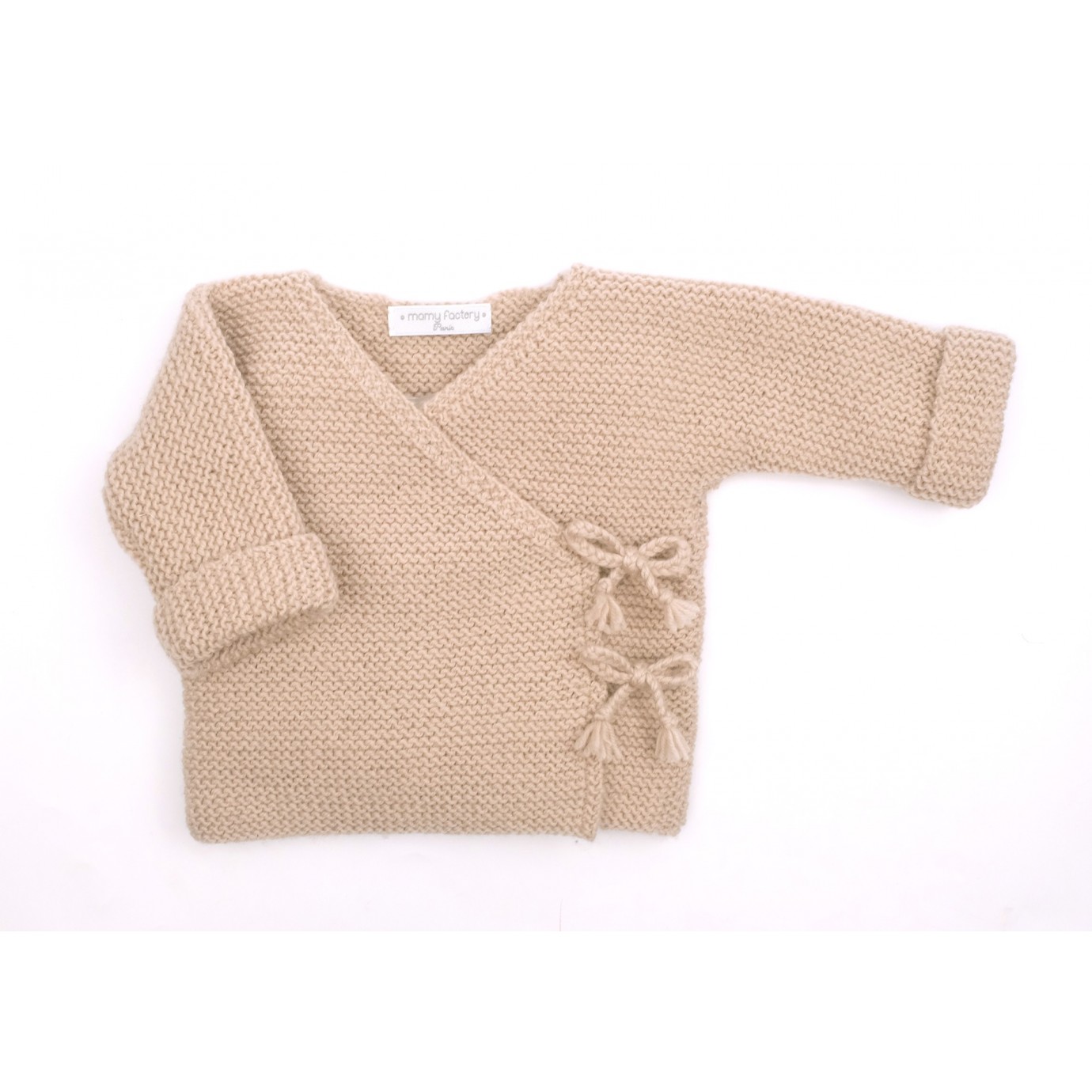Brassière bébé cache coeur naissance, layette tricotée main en laine  mérinos céladon et boutons bois -  France